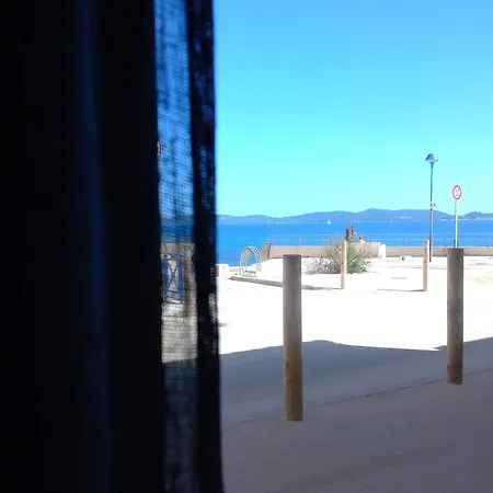 Appartement La Tour Fondue Vue Grand T2 Face A Porquerolles Drap Serviette Non Fournis *