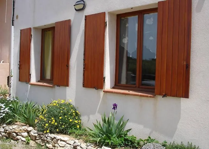 La Tour Fondue Vue Grand T2 Face A Porquerolles Drap Serviette Non Fournis Lejlighed Hyères