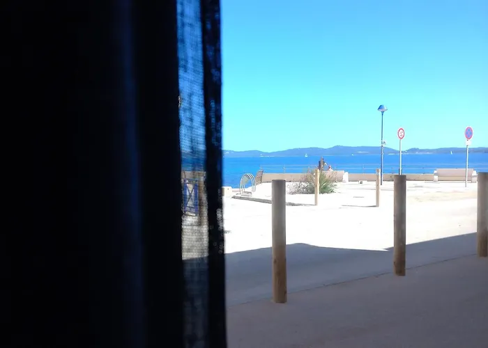 דירה La Tour Fondue Vue Grand T2 Face A Porquerolles Drap Serviette Non Fournis *